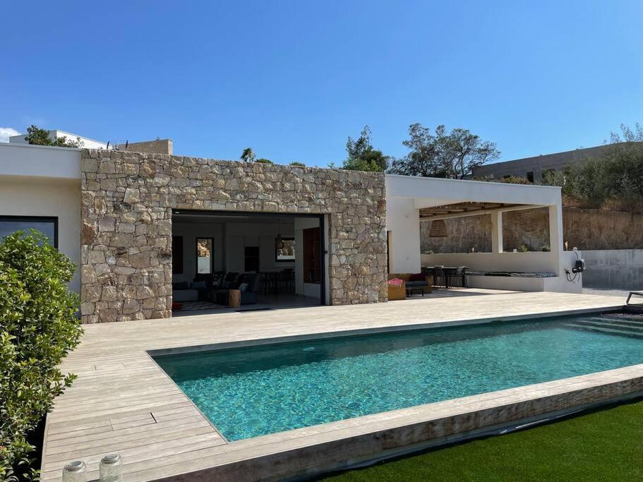 Pietrosella Villa Alandra מראה חיצוני תמונה
