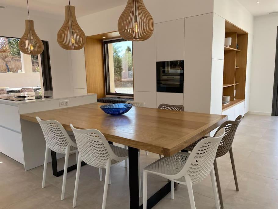 Pietrosella Villa Alandra מראה חיצוני תמונה